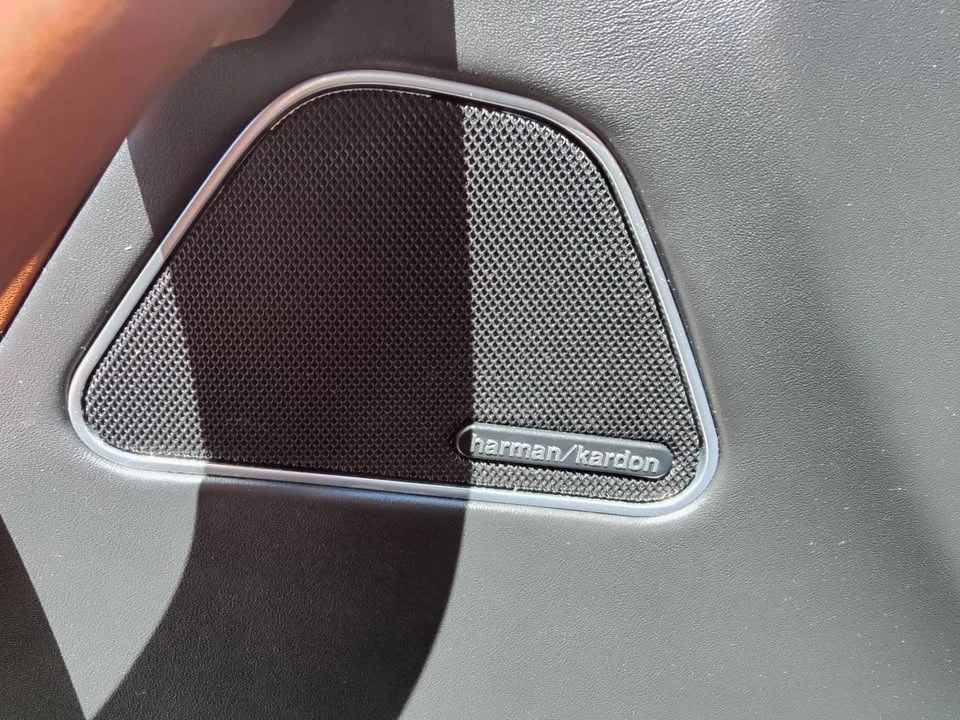 2019 Maserati Levante - Image 9 of 11