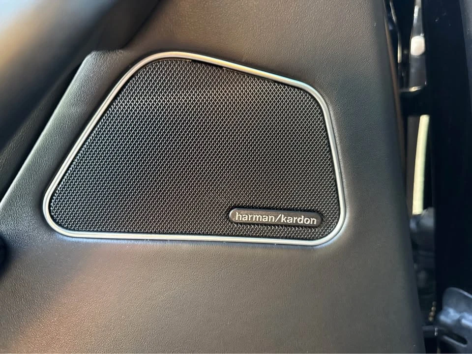 2019 Maserati Levante - Image 7 of 13