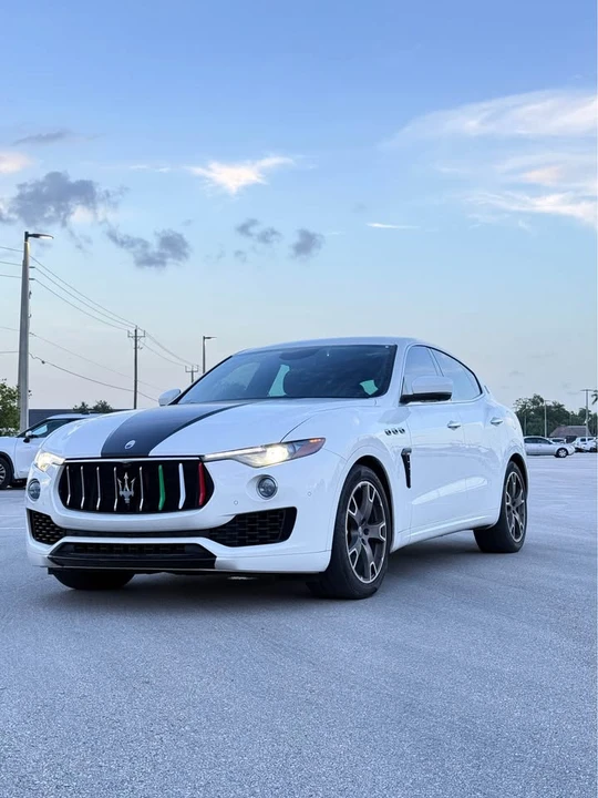 2019 Maserati Levante - Image 2 of 14