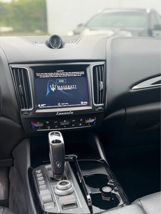 2019 Maserati Levante - Image 7 of 15