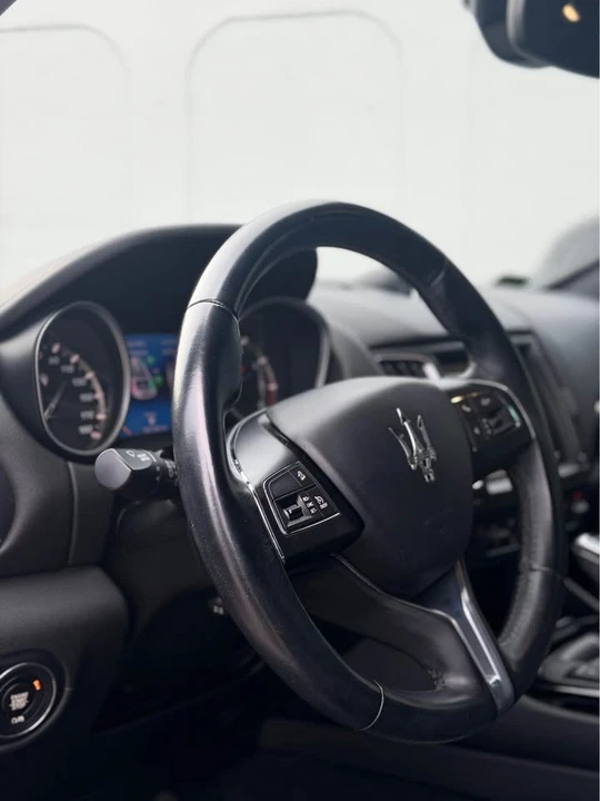 2019 Maserati Levante - Image 12 of 15