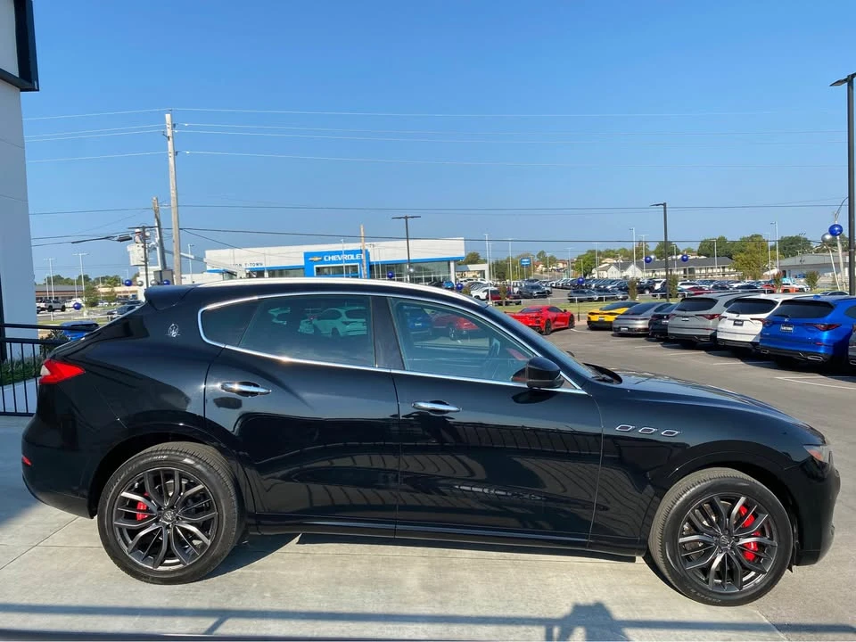 2019 Maserati Levante - Image 4 of 16