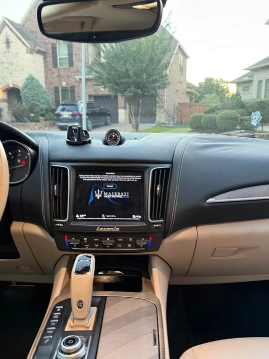 2019 Maserati Levante - Image 12 of 20