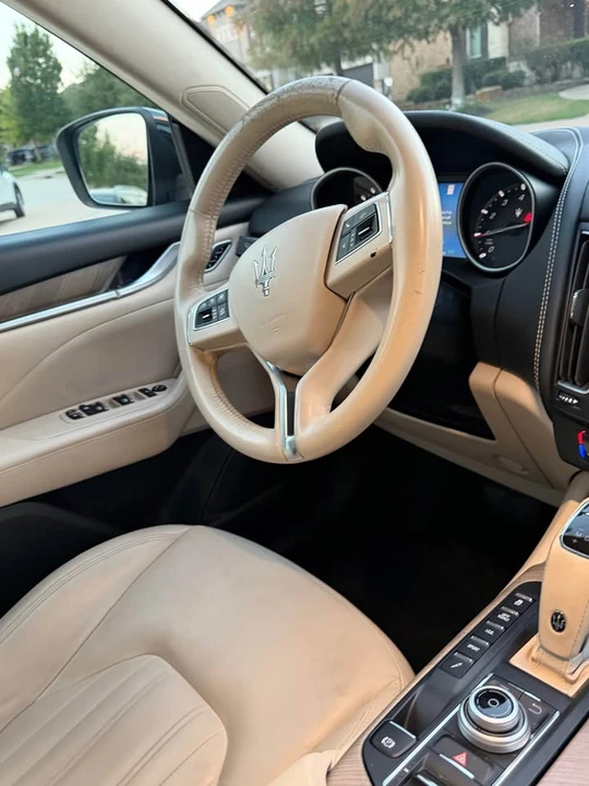 2019 Maserati Levante - Image 13 of 20