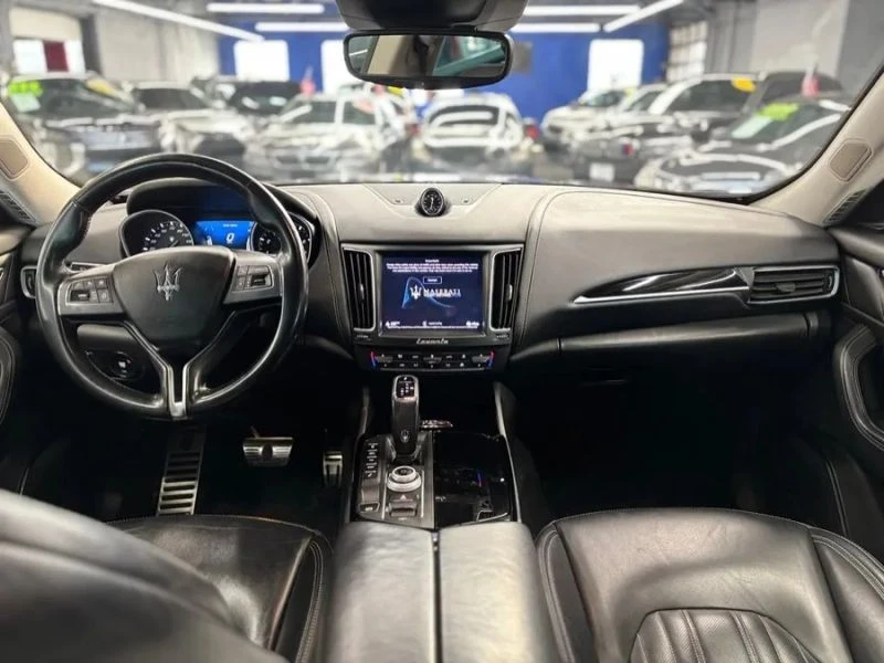 2019 Maserati Levante - Image 7 of 12