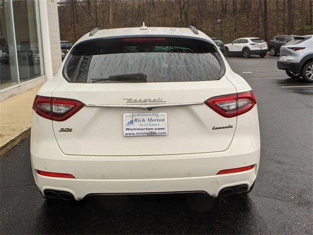 2019 Maserati Levante - Image 5 of 12