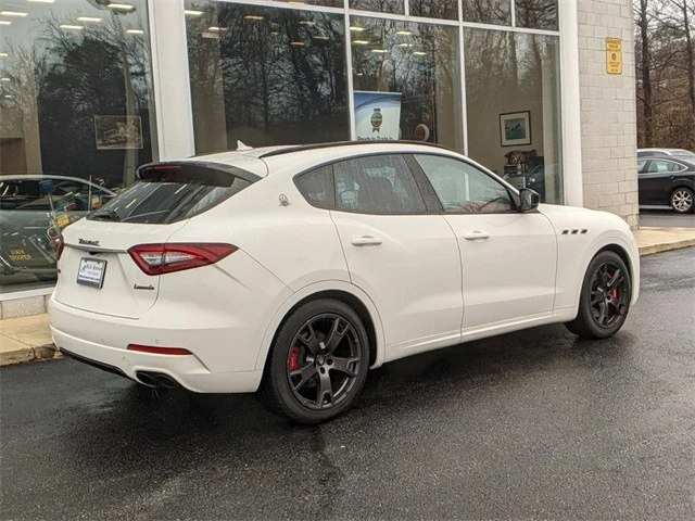2019 Maserati Levante - Image 7 of 21