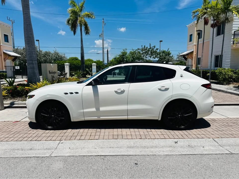 2019 Maserati Levante - Image 16 of 18