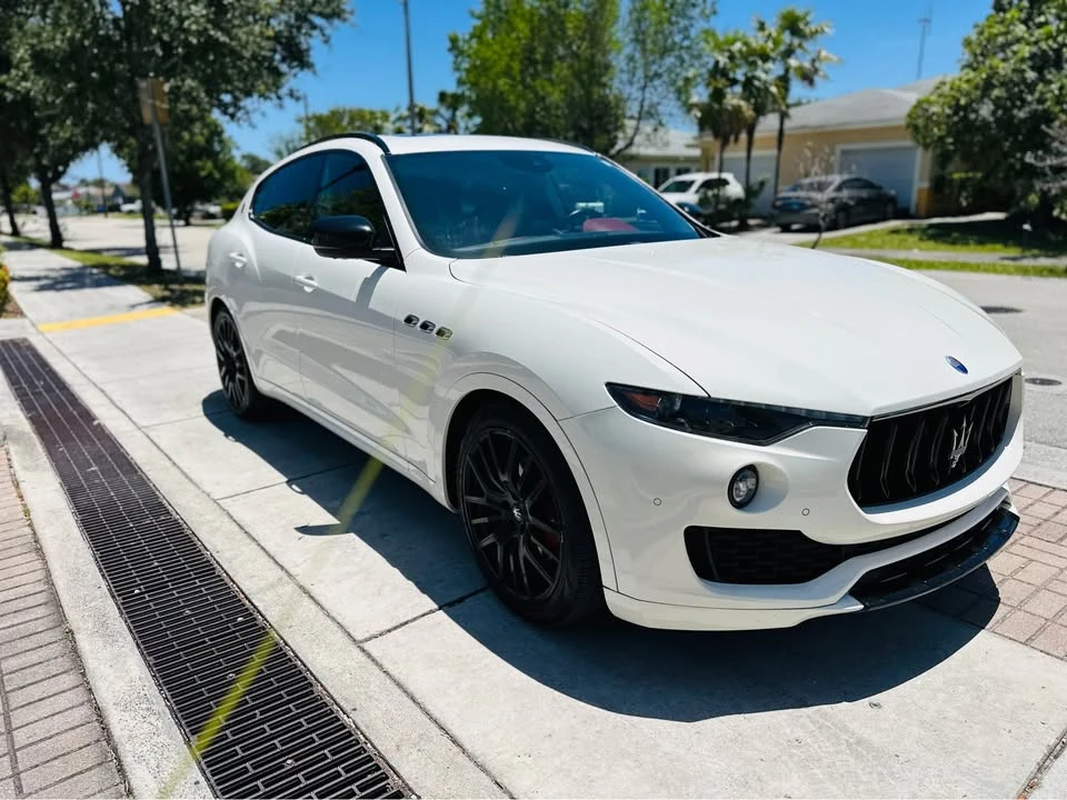 2019 Maserati Levante - Image 2 of 18