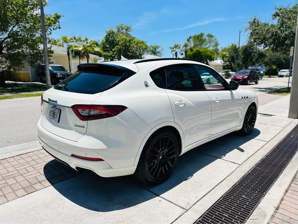2019 Maserati Levante - Image 13 of 18