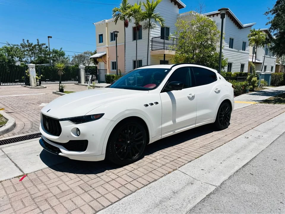 2019 Maserati Levante - Image 11 of 18