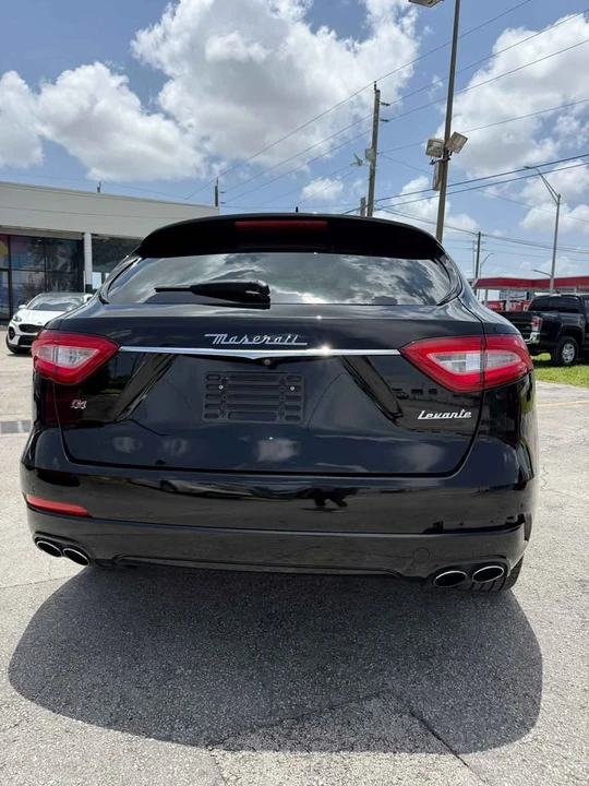 2019 Maserati Levante - Image 2 of 7