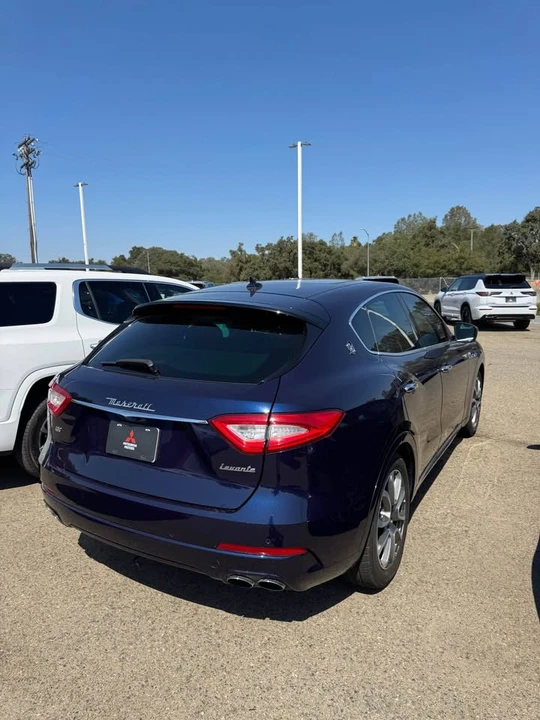 2019 Maserati Levante - Image 4 of 5