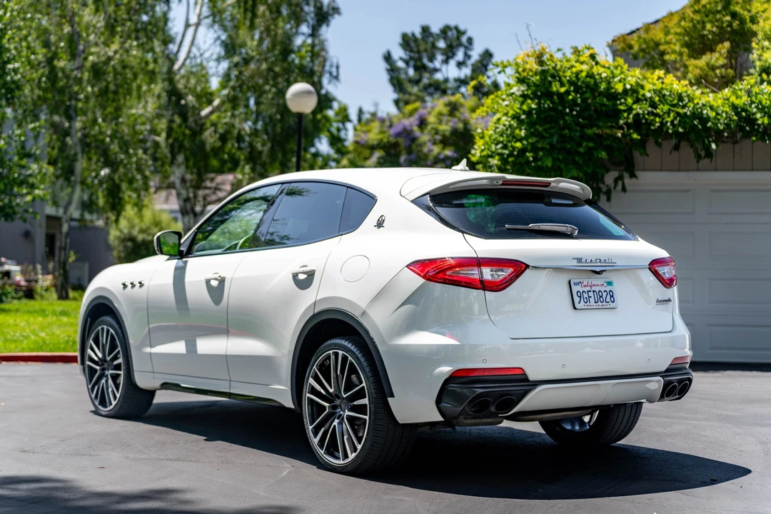 2019 Maserati Levante Trofeo - Image 9 of 31