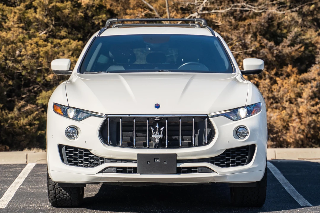 2019 Maserati Levante - Image 2 of 31