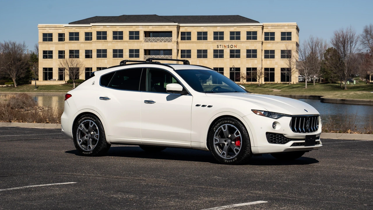 2019 Maserati Levante - Image 18 of 31