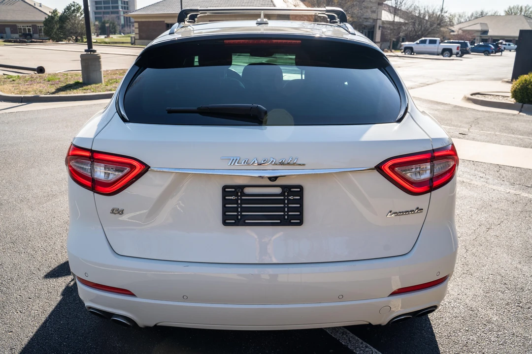 2019 Maserati Levante - Image 12 of 31