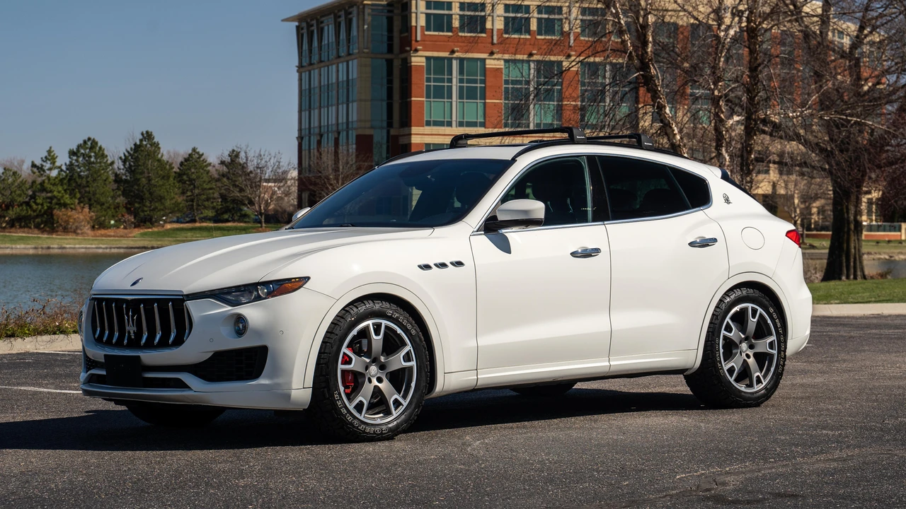 2019 Maserati Levante - Image 7 of 31