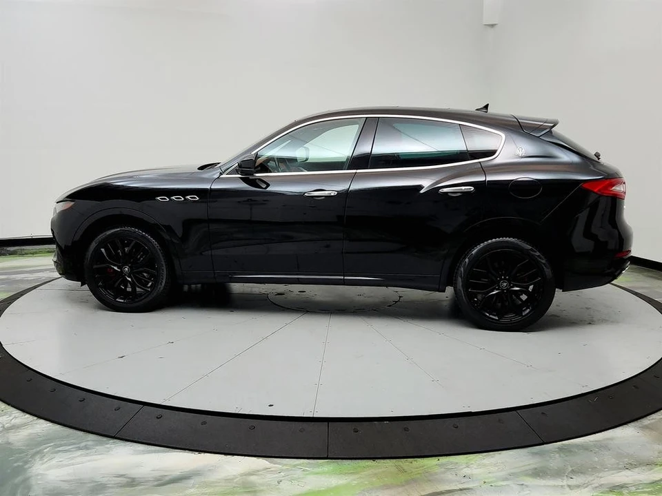 2019 Maserati Levante - Image 8 of 12