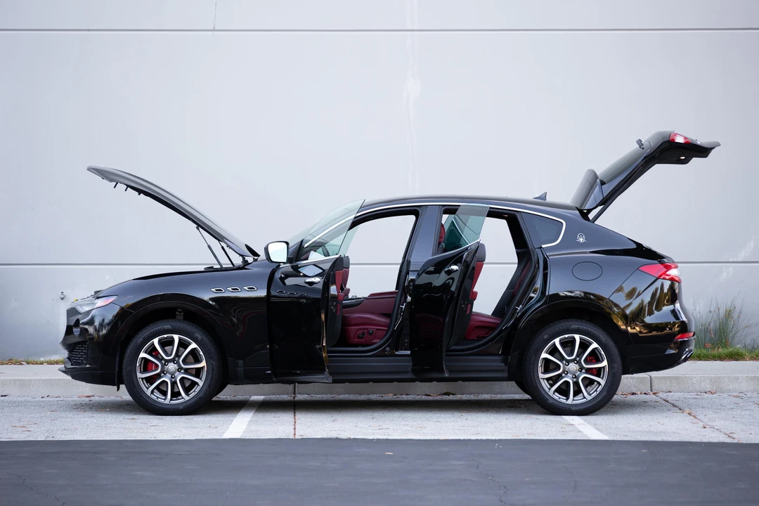 2019 Maserati Levante - Image 16 of 31