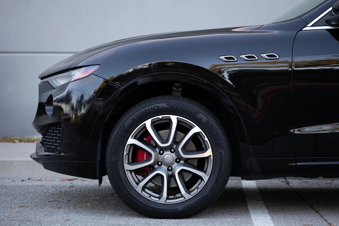 2019 Maserati Levante - Image 24 of 31