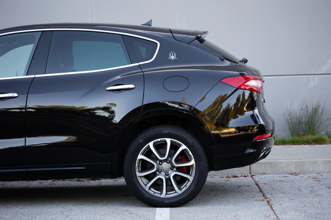 2019 Maserati Levante - Image 26 of 31