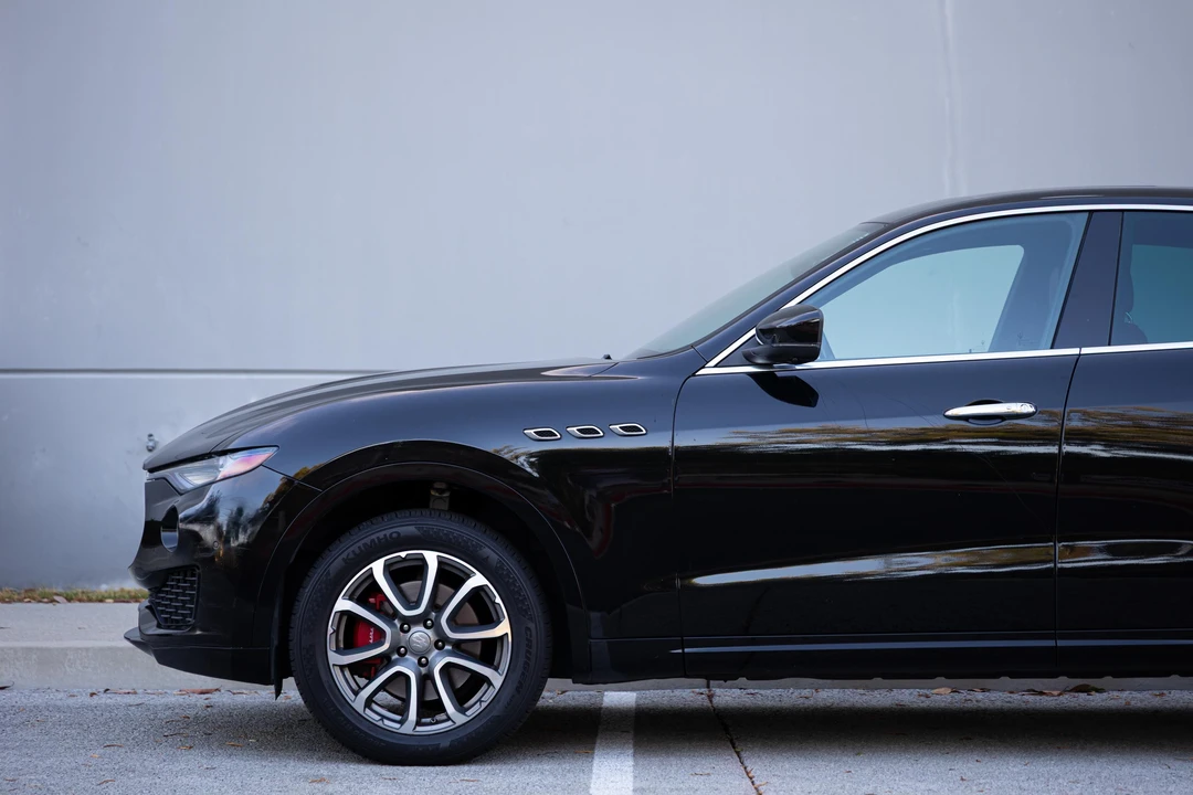 2019 Maserati Levante - Image 25 of 31