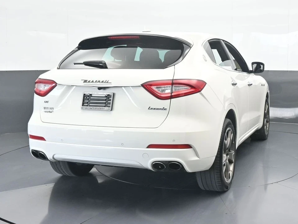 2019 Maserati Levante - Image 5 of 12