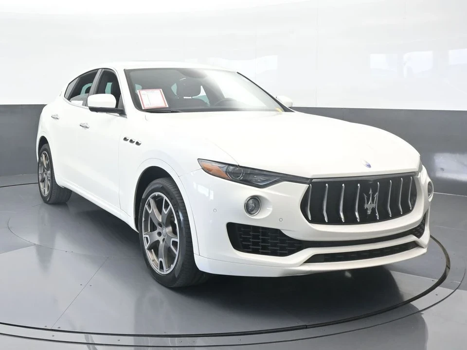 2019 Maserati Levante - Image 9 of 12