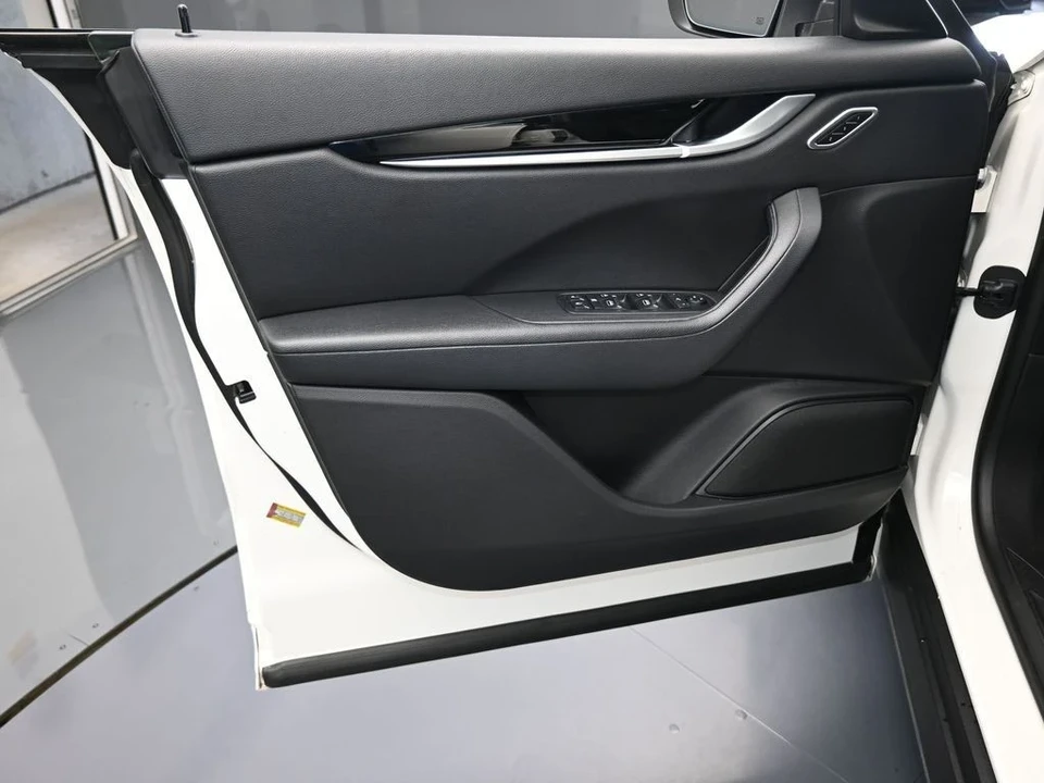 2019 Maserati Levante - Image 12 of 12