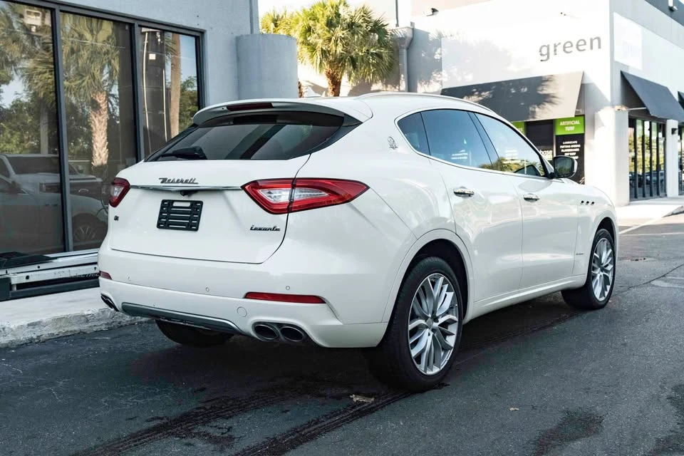 2019 Maserati Levante - Image 11 of 20
