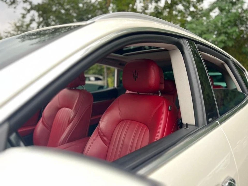 2019 Maserati Levante - Image 11 of 20