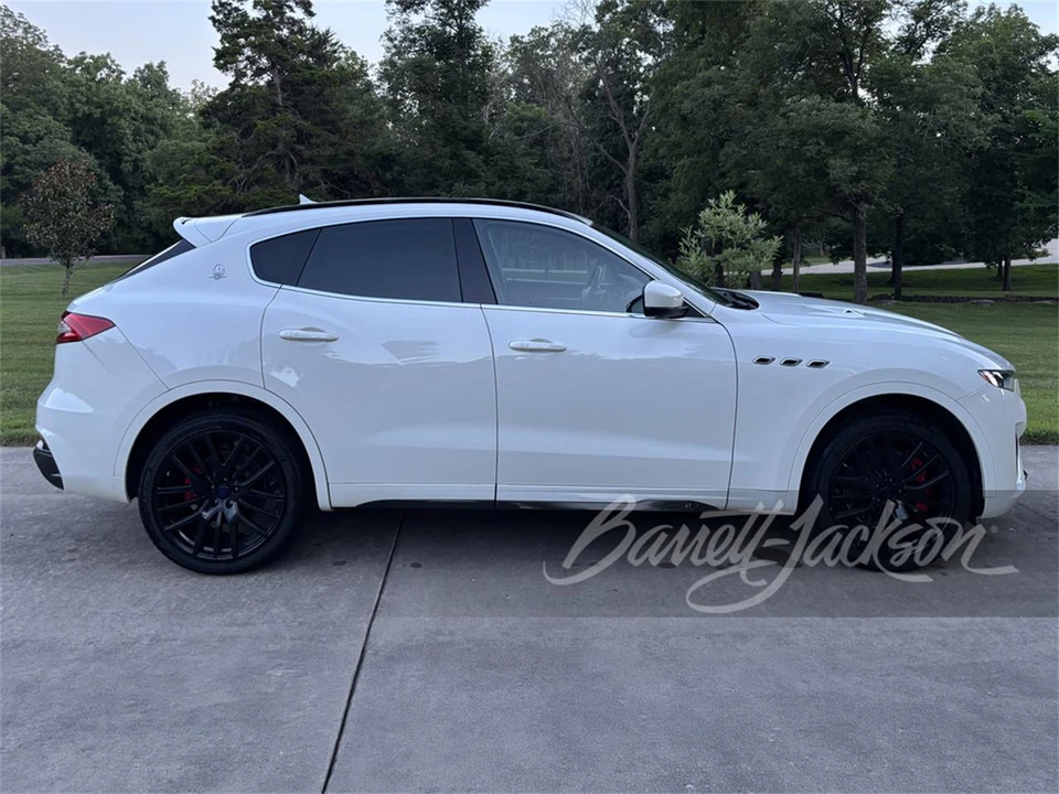 2019 Maserati Levante - Image 2 of 5