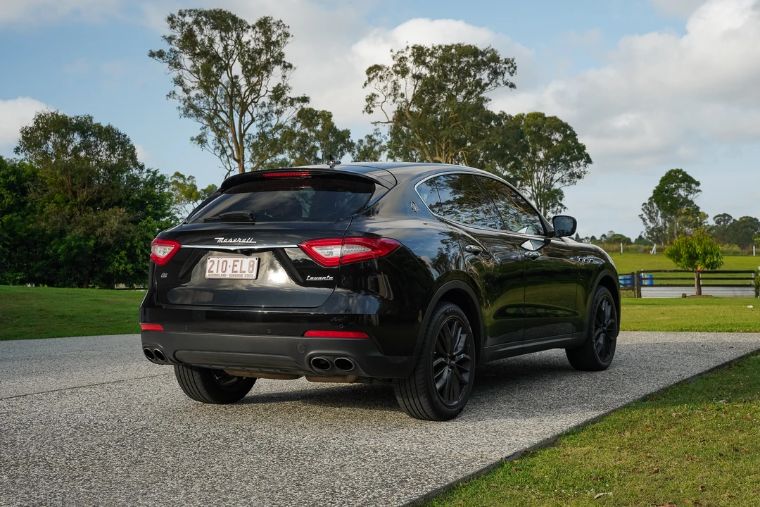 2019 Maserati Levante - Image 7 of 31
