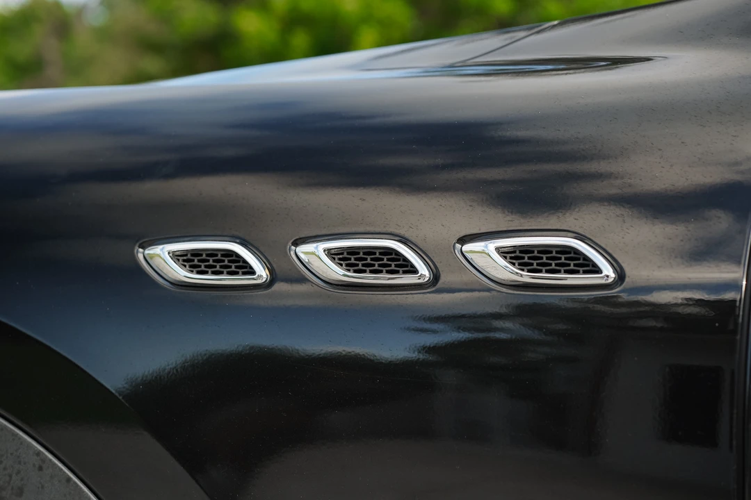 2019 Maserati Levante - Image 28 of 31