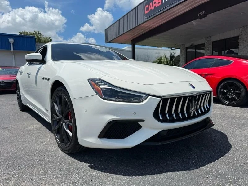 2019 Maserati Ghibli 3rd Gen - Image 12 of 18