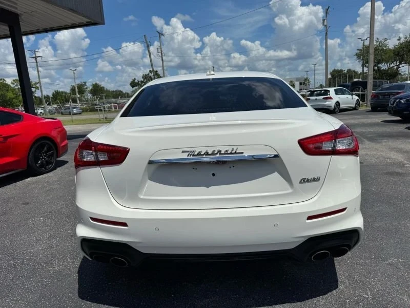 2019 Maserati Ghibli 3rd Gen - Image 6 of 18