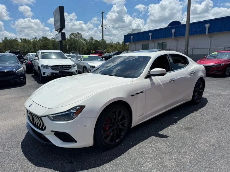 2019 Maserati Ghibli 3rd Gen - Image 11 of 18