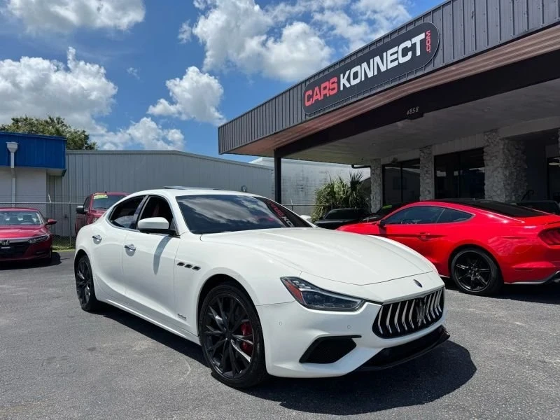 2019 Maserati Ghibli 3rd Gen - Image 13 of 18
