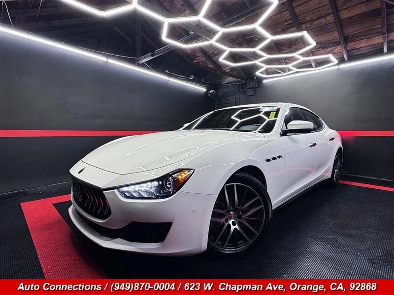 2019 Maserati Ghibli 3rd Gen - Image 2 of 19