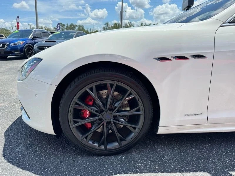 2019 Maserati Ghibli 3rd Gen - Image 11 of 20