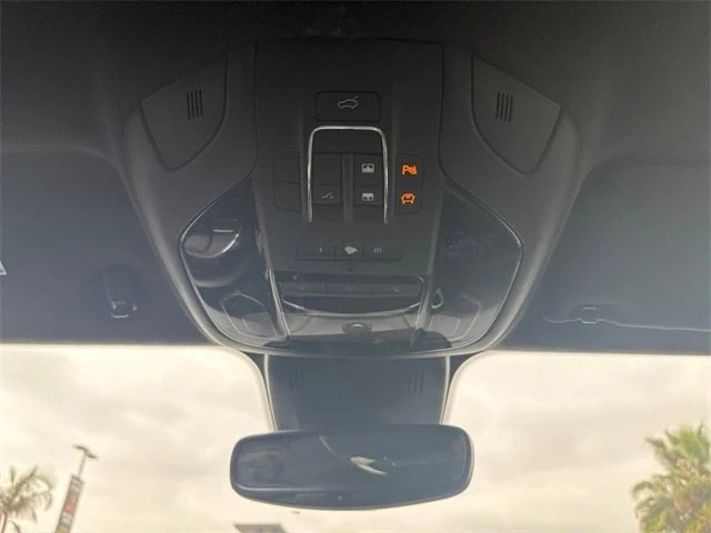 2019 Maserati Ghibli 3rd Gen - Image 17 of 18