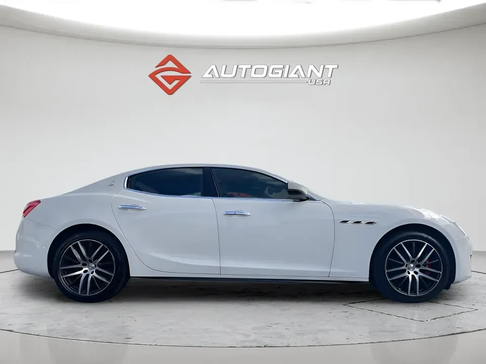 2019 Maserati Ghibli 3rd Gen - Image 11 of 20