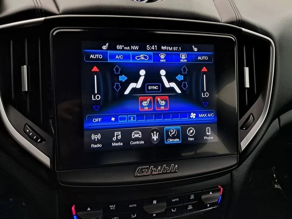 2019 Maserati Ghibli 3rd Gen - Image 15 of 20