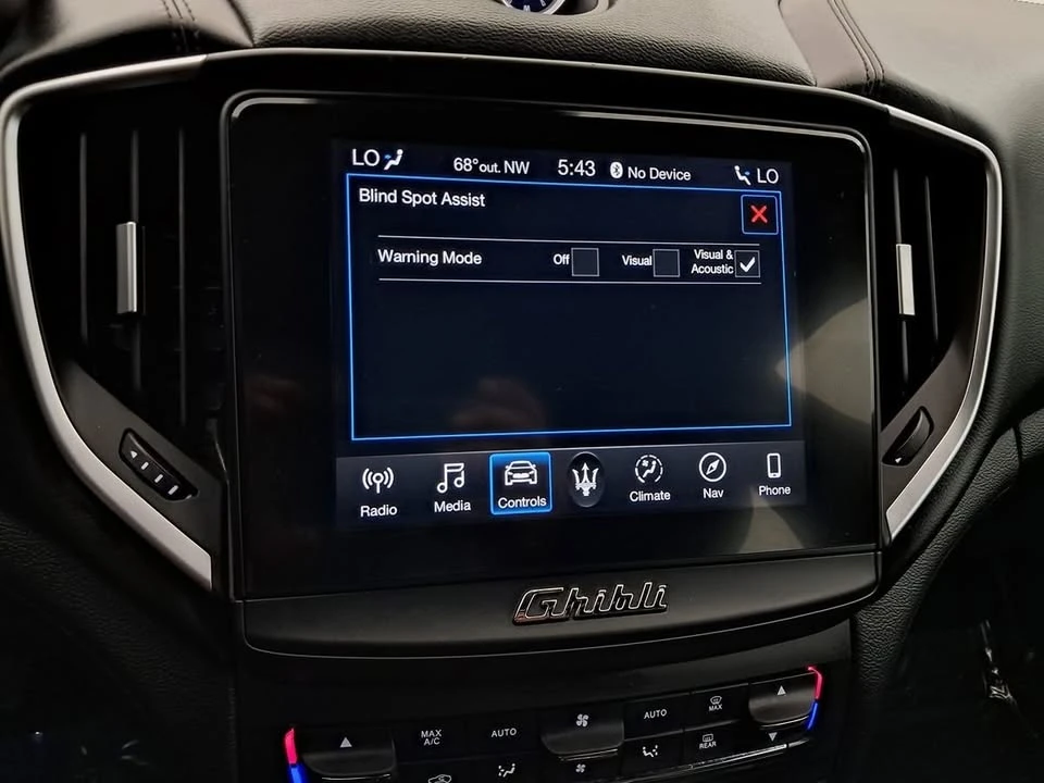 2019 Maserati Ghibli 3rd Gen - Image 18 of 20