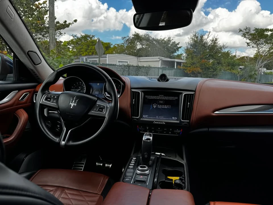 2019 Maserati Levante - Image 12 of 18