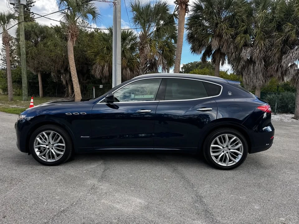 2019 Maserati Levante - Image 8 of 18