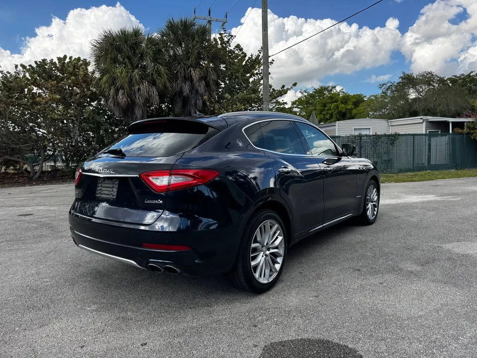 2019 Maserati Levante - Image 5 of 18