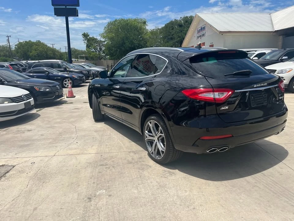 2019 Maserati Levante - Image 9 of 20