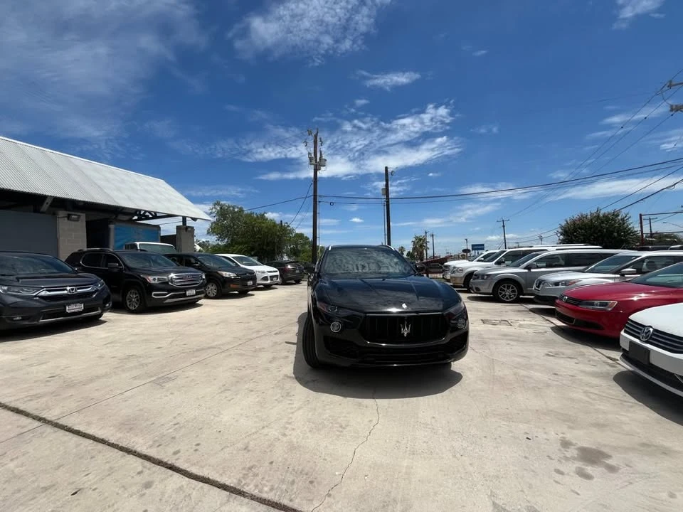 2019 Maserati Levante - Image 3 of 20